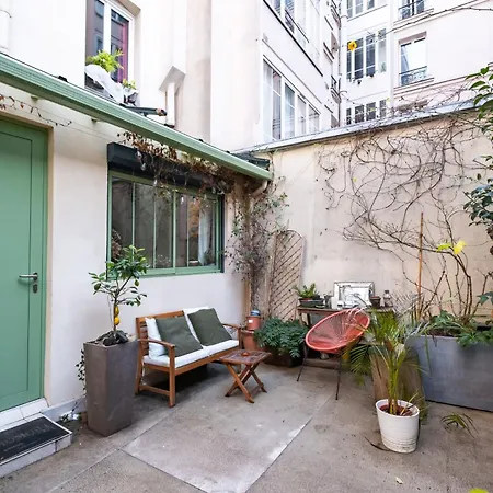 Veeve - Montmartre Dreams *